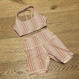 Spiritual Gangster - Rust and Cream Sports Bra and Shorts Set (Size Small)